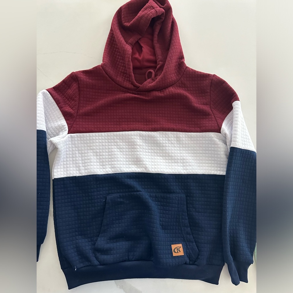Calvin Klein Men’s Color Blocked Sweatshirt - Size M